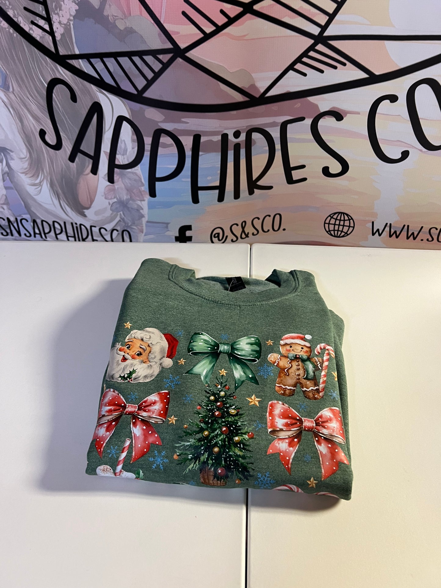 Coquette Christmas Crewneck